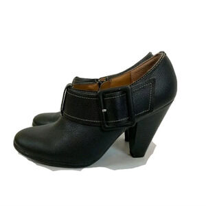 SoftShoe By Medicus Womens Upper Leather Black Boot Style Side Buckle Shoes. 11M